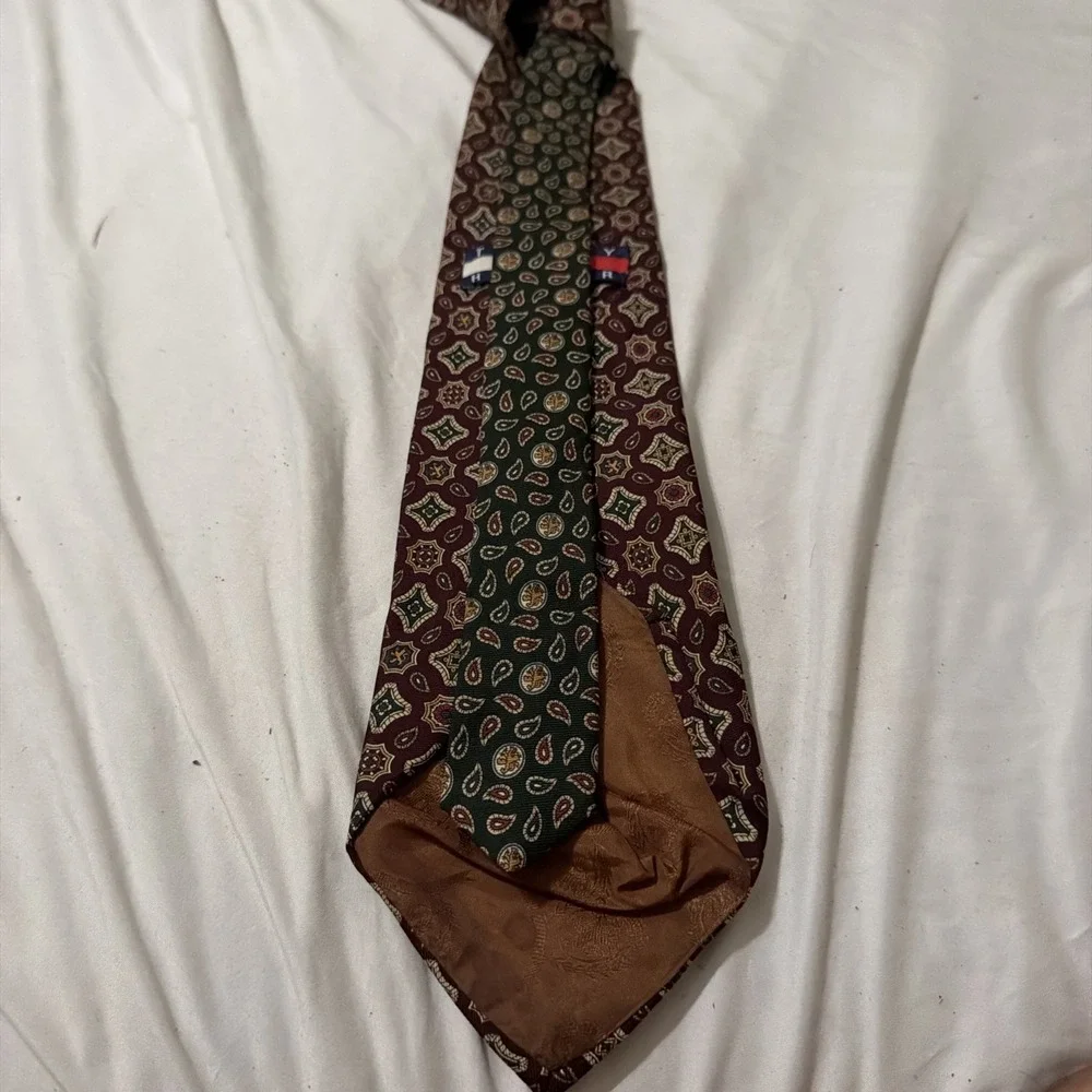 Tommy Hilfiger Silk Tie Pattern Multicolor